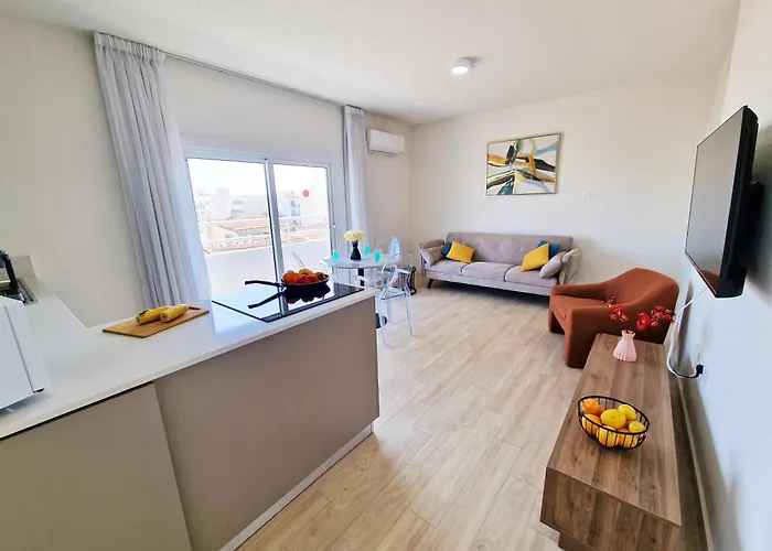 Kitieos With Sea View *